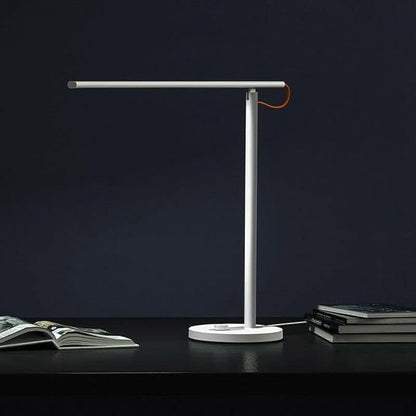 Xiaomi Mi Desk Lamp 1S, Lampada Smart a LED da Scrivania, 4 Modalità di Luce, Temperatura Colore Regolabile, Controllabile da Remoto, Bianco, Versione Italiana