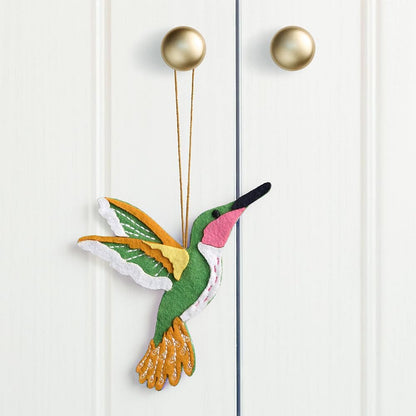 Lovepop Handmade Serene Hummingbird HeartFelt Charm Card | Soft Felt Bird Keychain for Wallet, Handbag, Car Key, Home Decor | Ornaments, Bag Charms, Key Ring, Purse Accessories, Gift Toppers