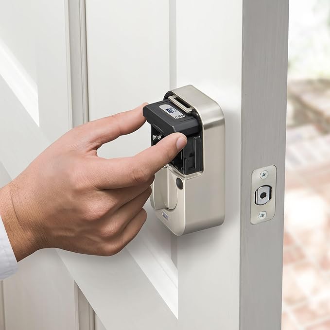 Yale Assure Lock 2 Deadbolt, Satin Nickel Electronic Touchscreen Entry Door Lock with Z-Wave and Back-Up Key, YRD420-ZW2-619
