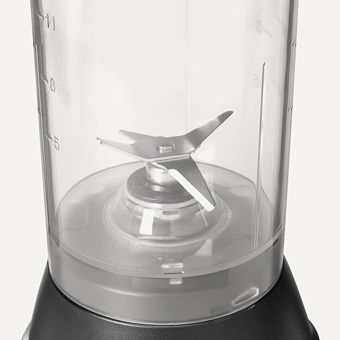 Amazon Basics Portable Blender for Smoothies and Shakes with 250W Power,15 Oz BPA Free Travel Cup and Lid, Black