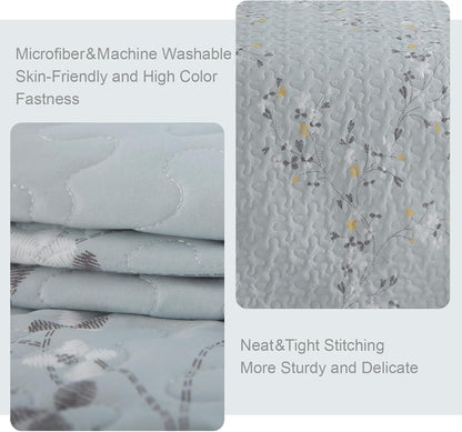 Exclusivo Mezcla Reversible Boho Quilt Set King Size, 3 Pieces Flowers Light Blue All Season Bedspreads, Ultra Soft Floral Coverlet Bedding Set with Printed Pattern (1 Quilt, 2 Pillow Shams)