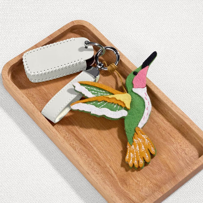 Lovepop Handmade Serene Hummingbird HeartFelt Charm Card | Soft Felt Bird Keychain for Wallet, Handbag, Car Key, Home Decor | Ornaments, Bag Charms, Key Ring, Purse Accessories, Gift Toppers