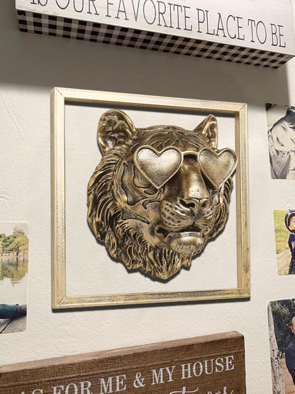 Animal Heads Wall Decor (Includes Metal Frame) Resin Animals Sculptures Head Wall Hanging Decoration Gold vintage Wall Sculpture for Living Room Bedroom Office(Tiger)
