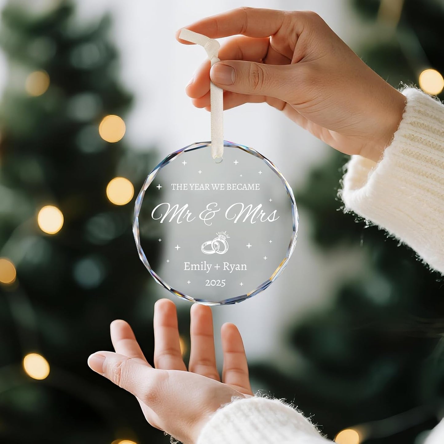 Wedding Gifts for Couples 2025 - Mr and Mrs Ornament 2025 - Bridal Shower Gifts for Bride, Newlywed, Future Mr & Mrs, Her - Just Married Crystal Glass Ornament
