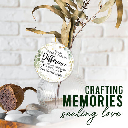 HEXMOZ Retirement Ornament 2025 - Retirement Gifts for Women, Men 2025 - Retired Gifts for Coworker, Boss, Teacher, Nurse - Retired Christmas Ornament - Christmas Decoration