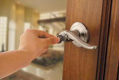 Kwikset Tustin Entry Door Handle with Lock and Key, Secure Keyed Reversible Lever Exterior, For Front Entrance and Bedrooms, Venetian Bronze, Pick Resistant Smartkey Rekey Security and Microban