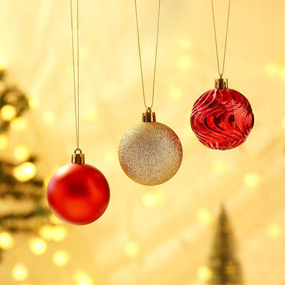 Christmas Ball Ornaments for Xmas Decorations,50 pcs Christmas Extra Large Tree Shatterproof Ornaments-Red&Gold (Combo of 5 Style in 3 Sizes)