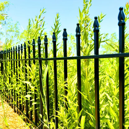 Metal Garden Fence 24 inch H x 24 inch W (10 Panels, Total Length 20 ft) Decorative Fence Border Fence Landscape Fencing for Dog, Flower Bed, Yard, Animal Barrier