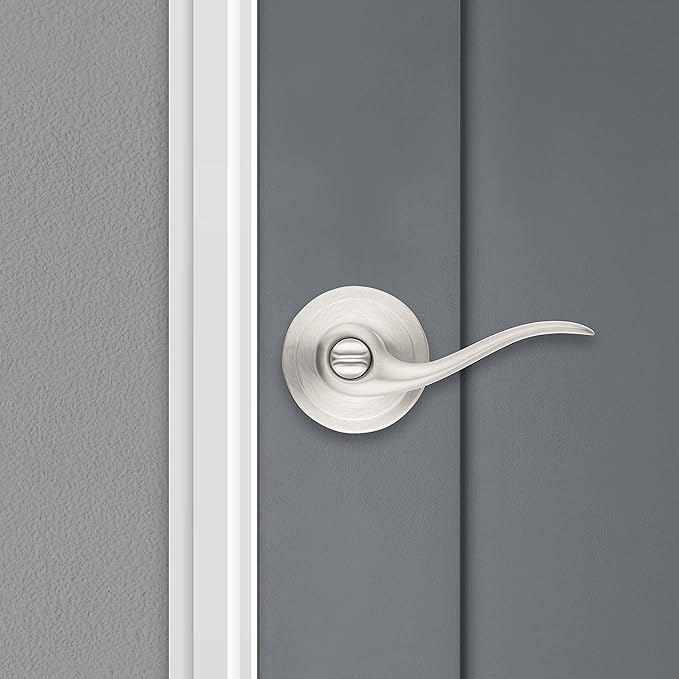 Kwikset Tustin Entry Door Handle with Lock and Key, Secure Keyed Reversible Lever Exterior, Doorlock, For Front Entrance and Bedrooms, Satin Chrome, Pick Resistant Smartkey Rekey Security