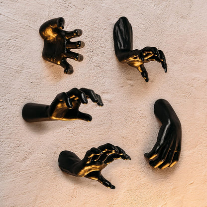 GUTE Creepy Hands Wall Mountable - Hands Hangers Decor, Hand Horror Decorations Aesthetic Goth Gothic Hanging Wall Art Home, House Decoration, Sculpture (Reaching, 1 Piece)