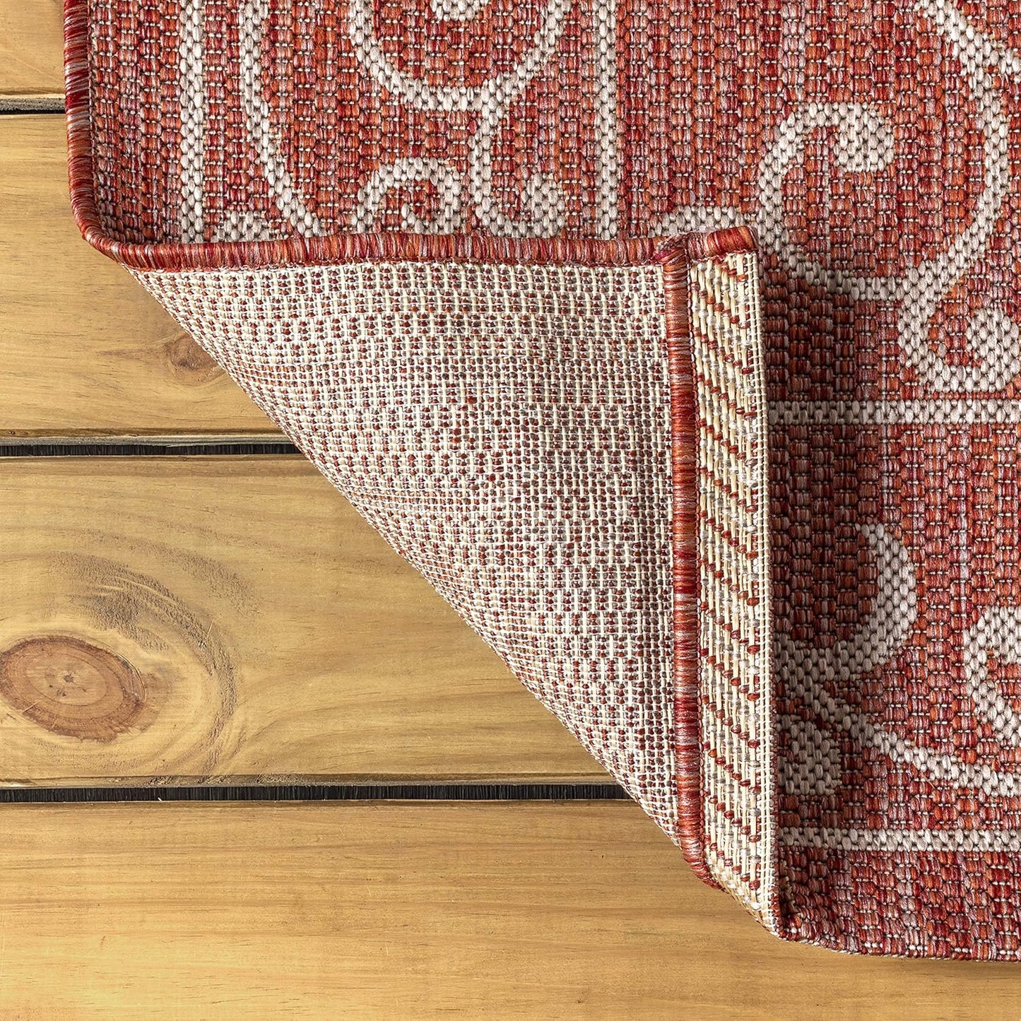JONATHAN Y Vintage Filigree Indoor Outdoor Square Area Rug 6X6 Red/Beige, Charleston Textured Weave for Backyard, Patio, Porch, Easy-Cleaning, High Traffic, Pet-Friendly, Non-Shedding (SMB106B-6SQ)