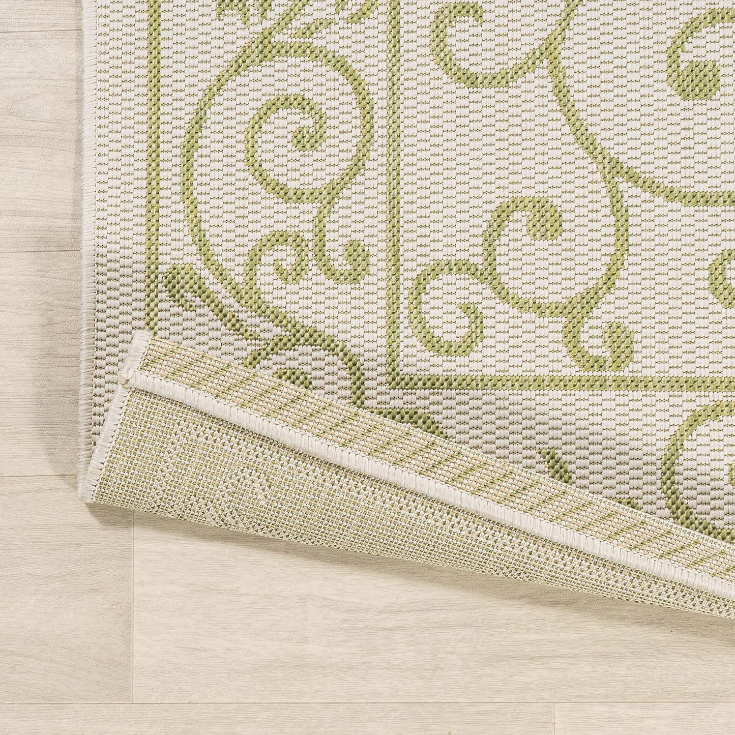JONATHAN Y Vintage Filigree Indoor Outdoor Square Area Rug 5X5 Cream/Green, Charleston Textured Weave for Backyard, Patio, Porch, Easy-Cleaning, High Traffic, Pet-Friendly, Non-Shedding (SMB106I-5SQ)