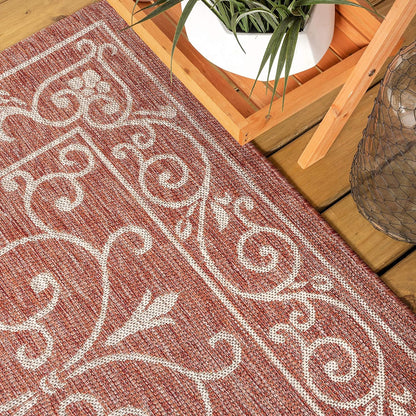 JONATHAN Y Vintage Filigree Indoor Outdoor Square Area Rug 5X5 Red/Beige, Charleston Textured Weave for Backyard, Patio, Porch, Easy-Cleaning, High Traffic, Pet-Friendly, Non-Shedding (SMB106B-5SQ)